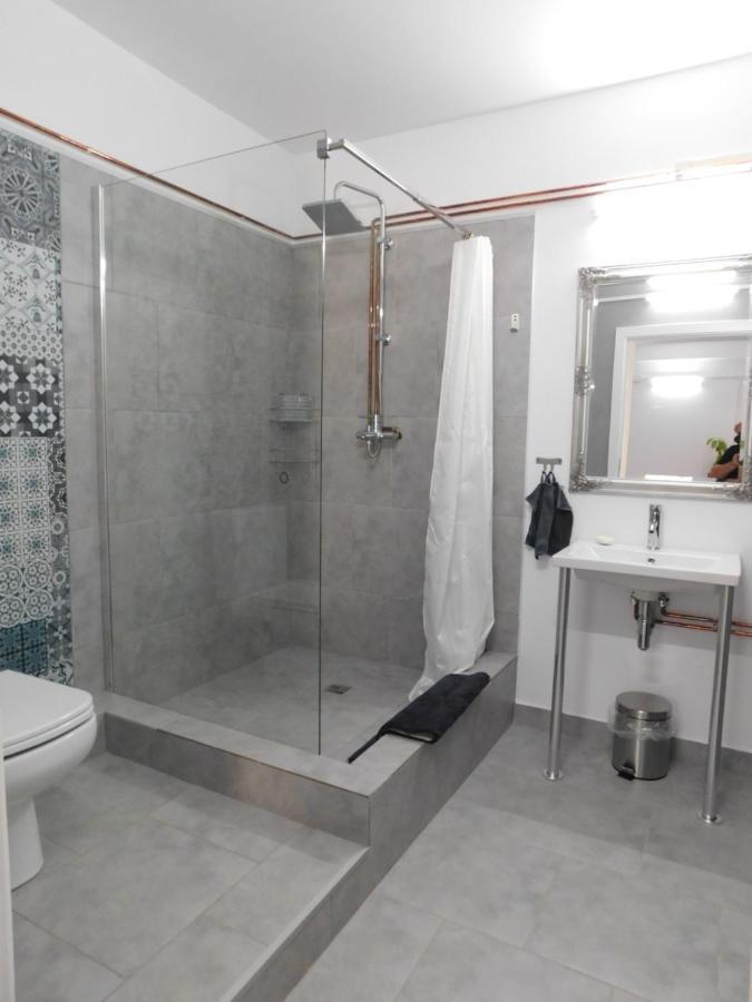 Mountain Vista Suites Zărneşti Eksteriør billede