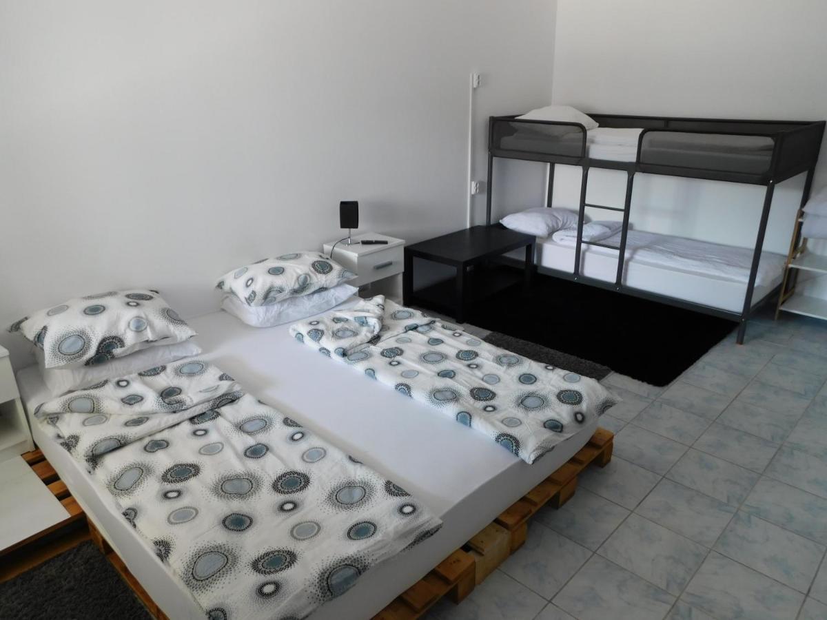 Mountain Vista Suites Zărneşti Eksteriør billede